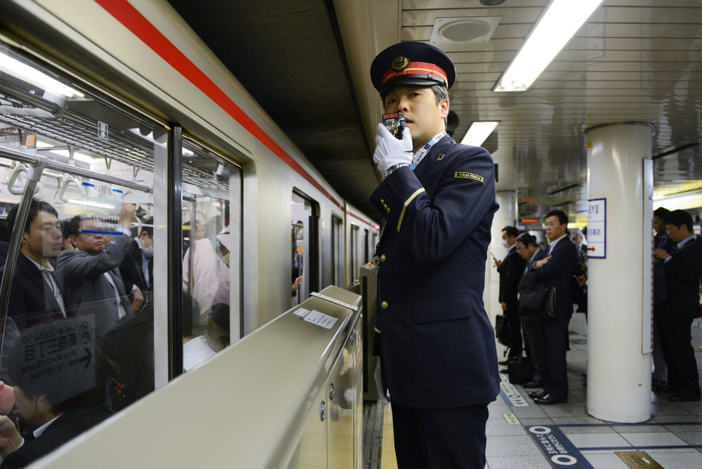 Pourquoi les trains japonais ne sont-ils, eux, jamais en retard ?